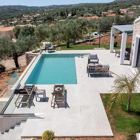 Luxury Stone Kefalonia Βίλα Τραπεζάκι